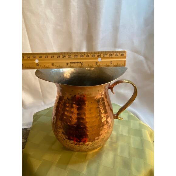 Hammered Copper Shiny Pitcher Vase BrassHandle Decorative Only. 6 inch tall VGUC - Picture 13 of 15